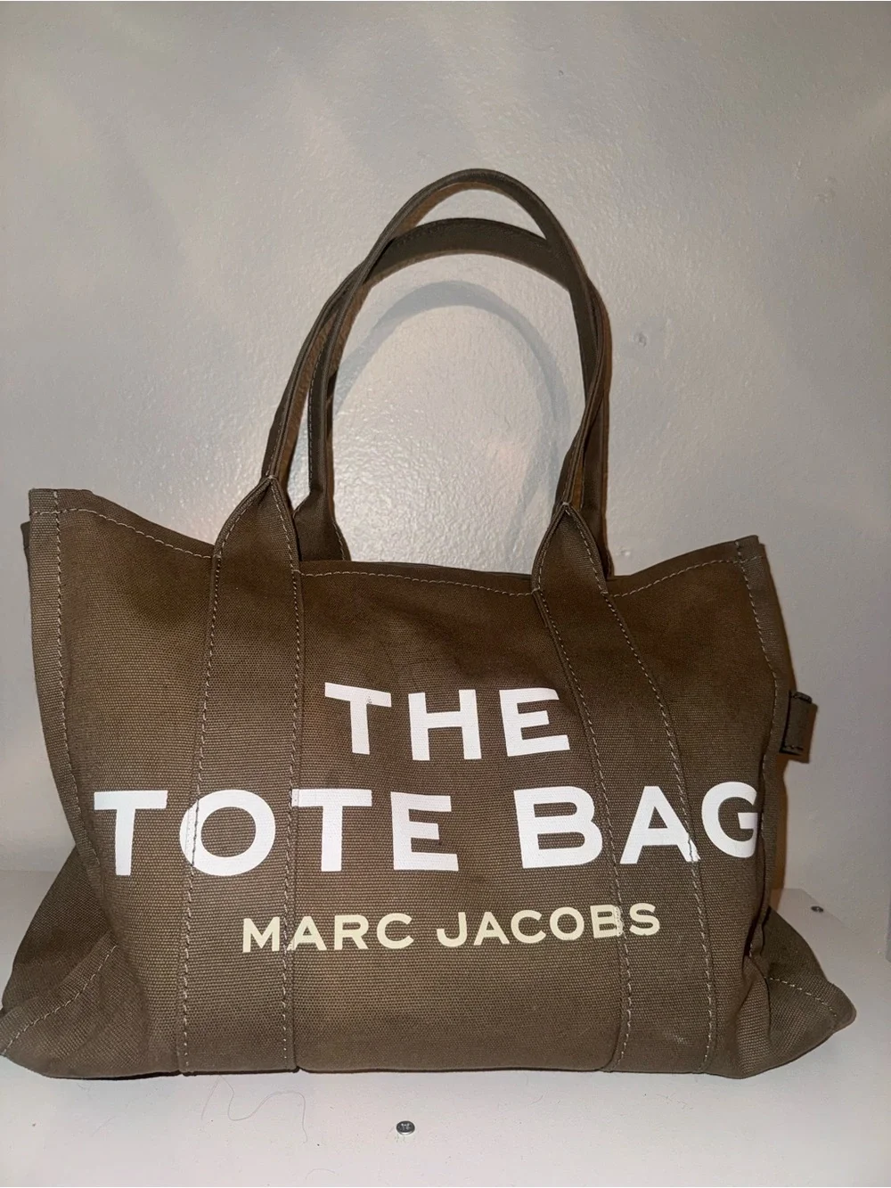Marc Jacobs The Tote Bag in Olive Green
